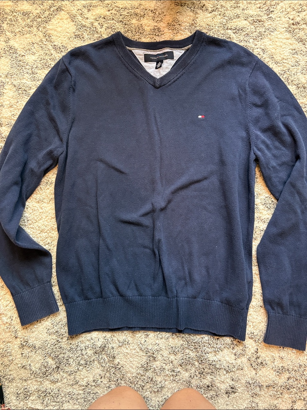 Tommy Hilfiger Navy V-Neck Sweater size medium